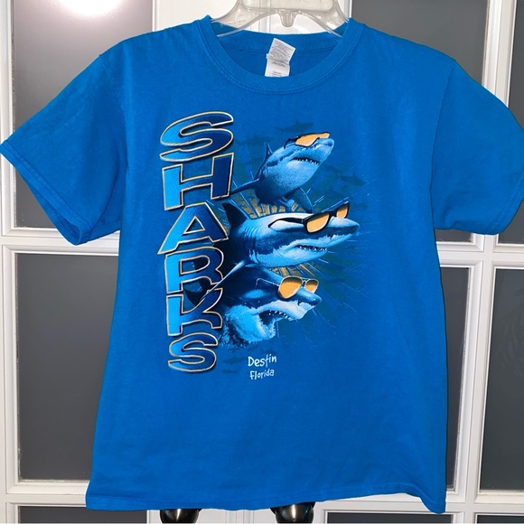 EUC Boys Size Large, Blue Destin, Florida Sharks Short Sleeve T-shirt - Picture 2 of 9